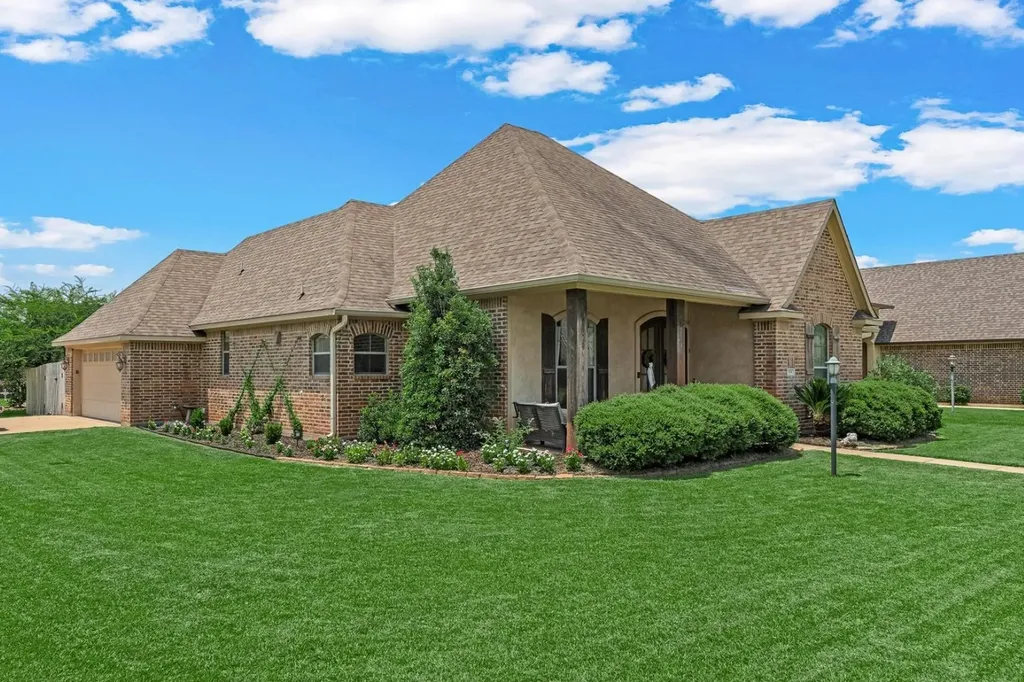 816 Eagles Nest Haughton LA 71037