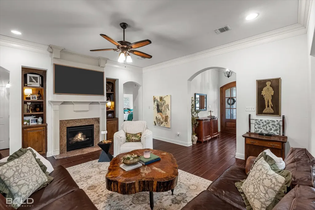 816 Eagles Nest Haughton LA 71037