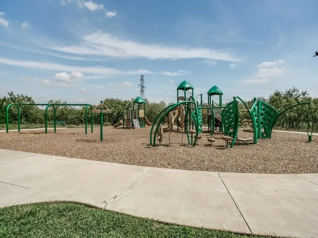 2328 Bernese Lane Fort Worth TX 76131