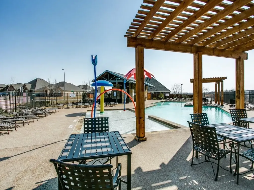 2328 Bernese Lane Fort Worth TX 76131