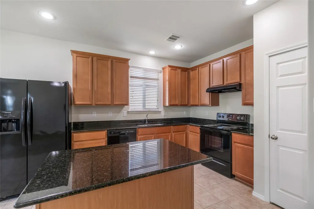 2328 Bernese Lane Fort Worth TX 76131