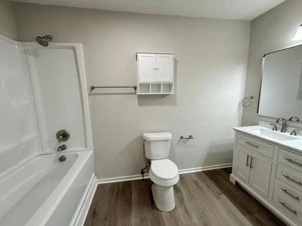 328 Hillside Court Burleson TX 76028