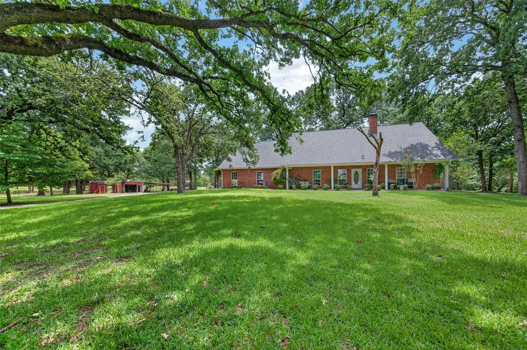 5611 Fm 2494 Athens TX 75751