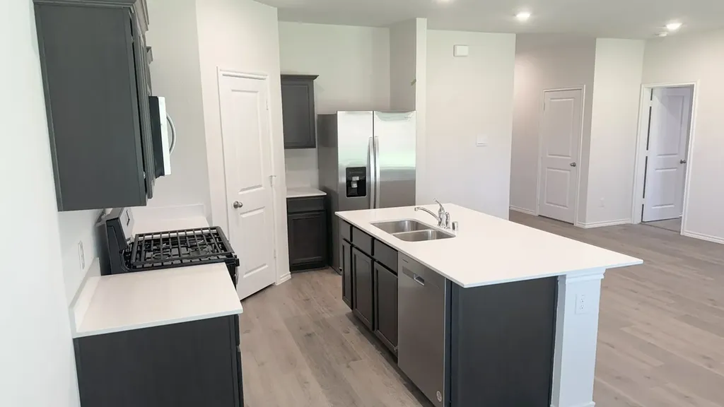 5004 Shumard Drive Lindale TX 75771