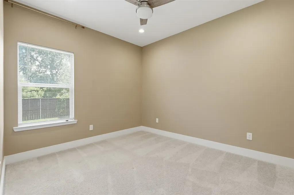 857 E Jessamine Street Fort Worth TX 76104