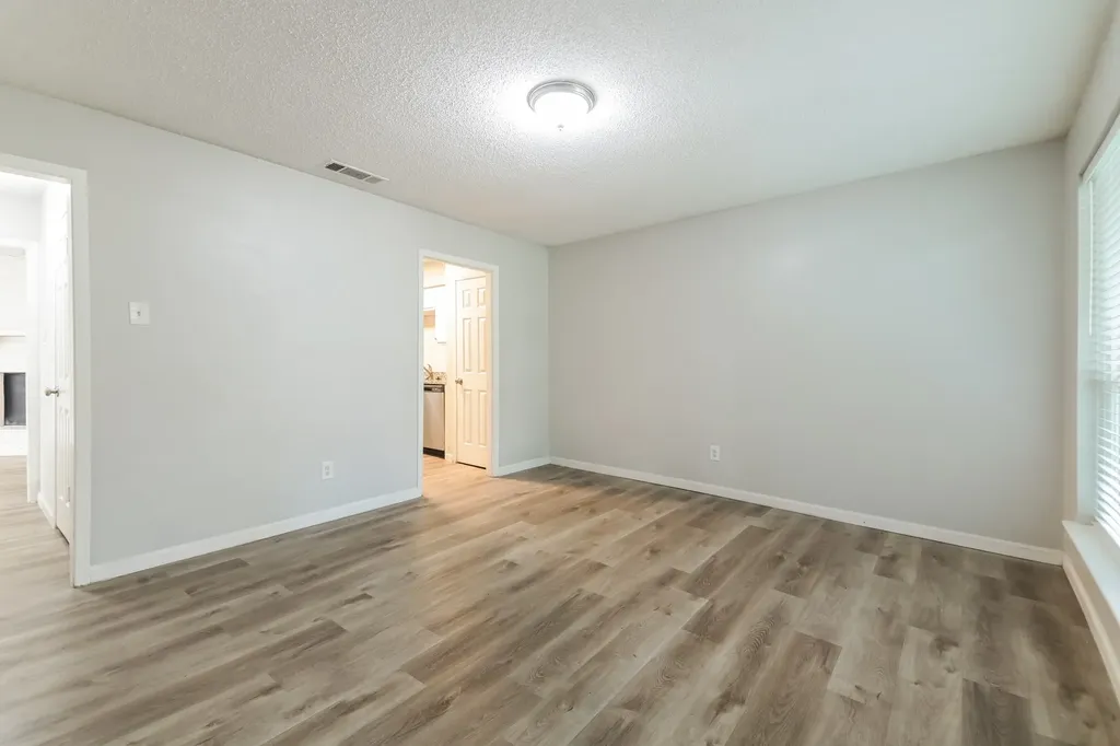 4804 Berridge Lane Dallas TX 75227