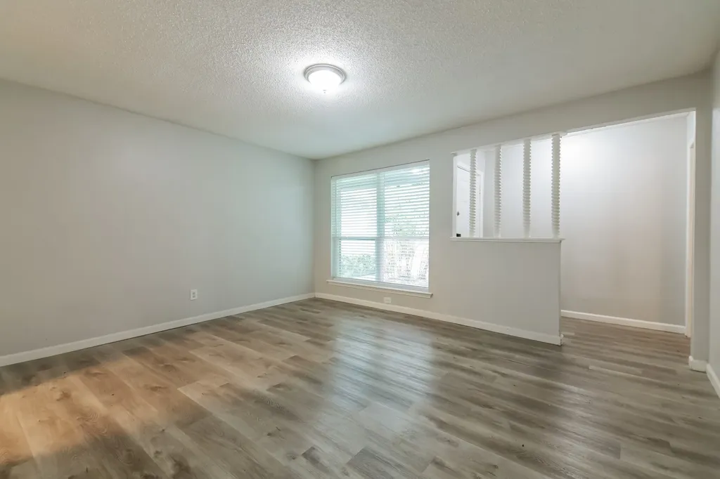 4804 Berridge Lane Dallas TX 75227
