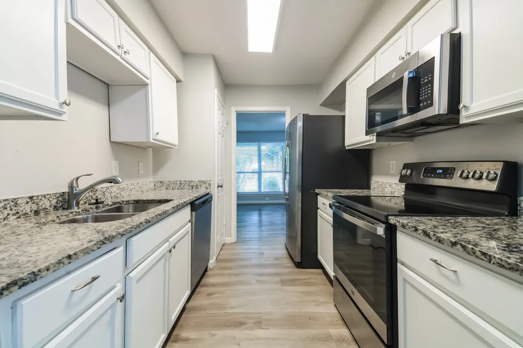 4804 Berridge Lane Dallas TX 75227