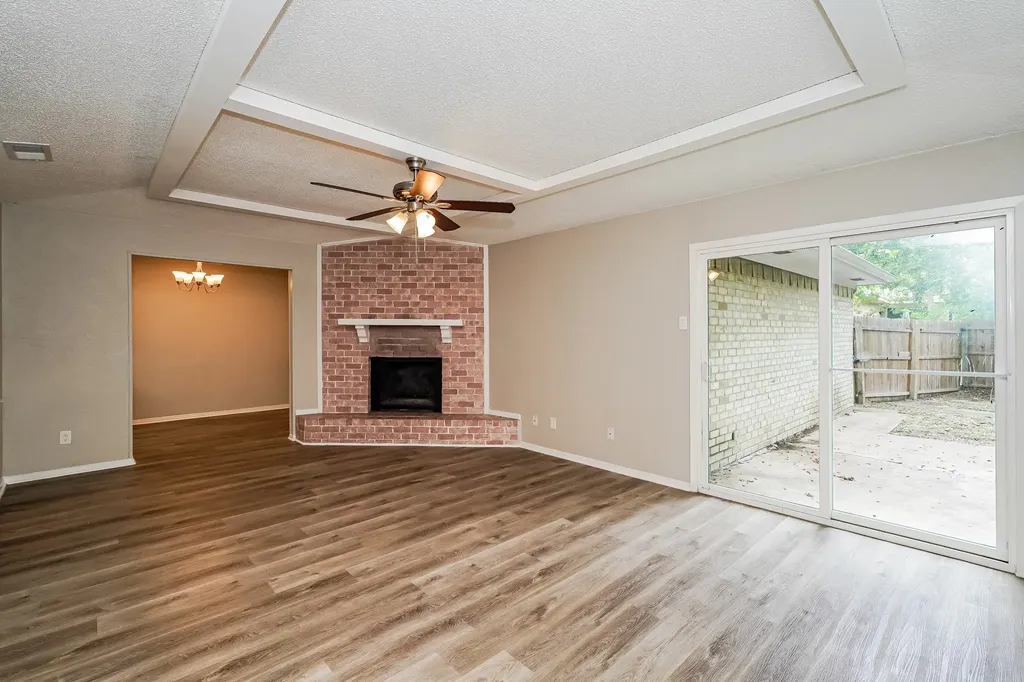 4804 Berridge Lane Dallas TX 75227