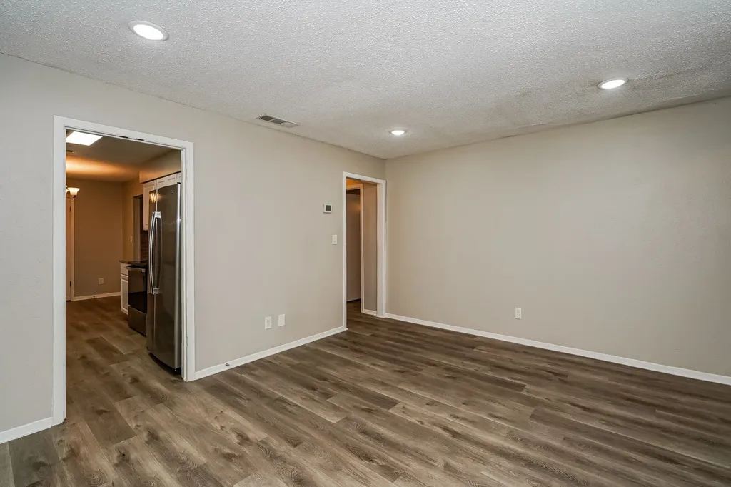 4804 Berridge Lane Dallas TX 75227
