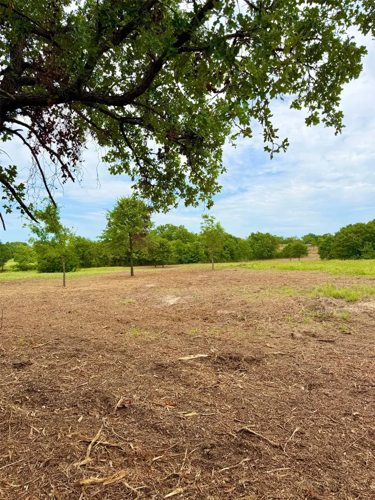 735 County Road 3848 Poolville TX 76487