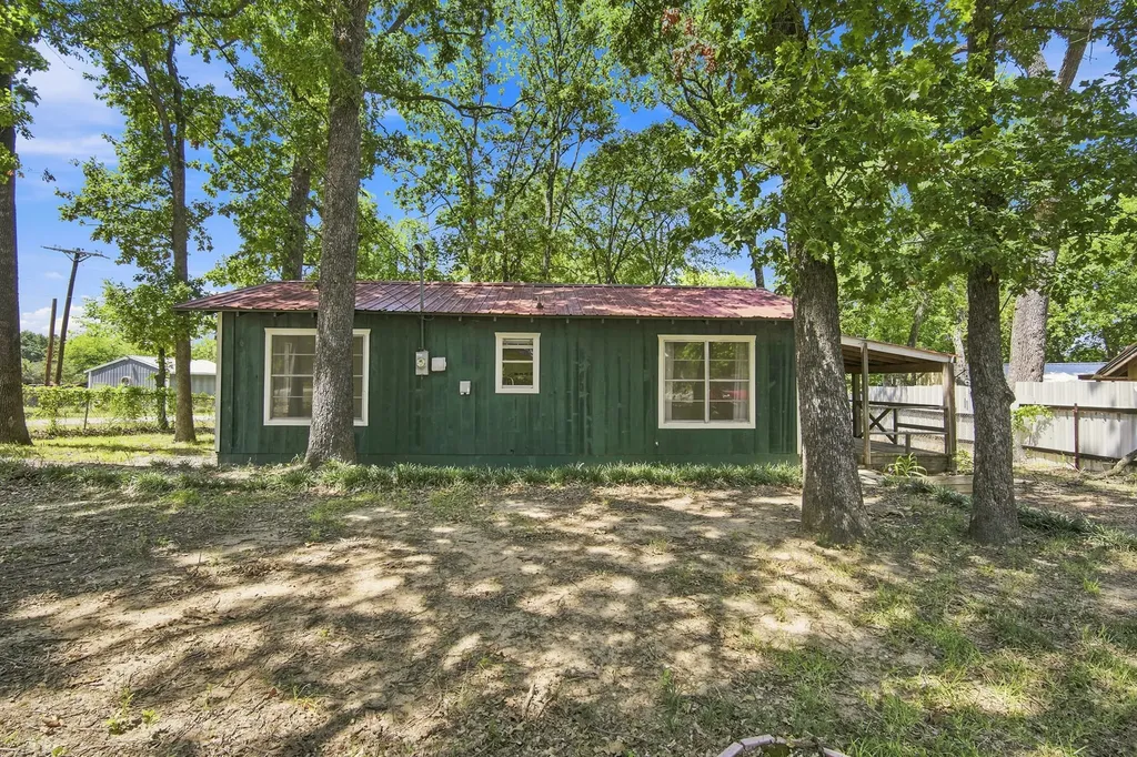 1408 Kanakoa Drive N Tool TX 75143