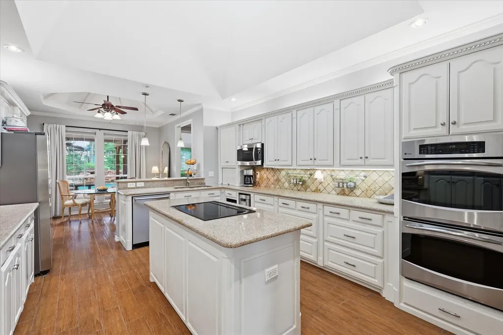 370 Canyon Oaks Drive Argyle TX 76226