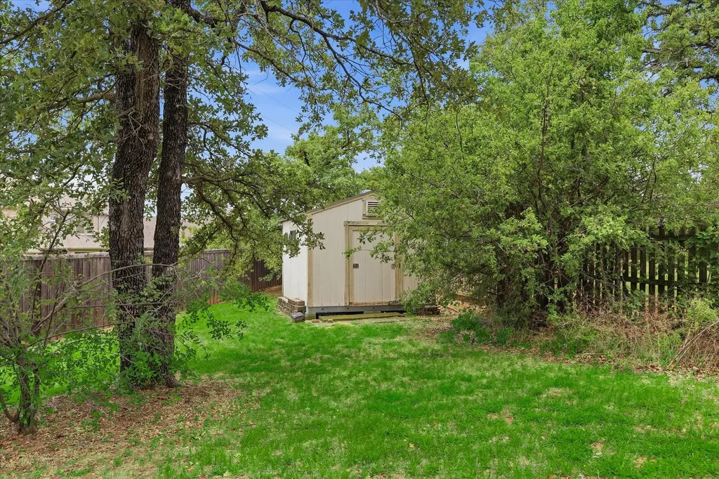370 Canyon Oaks Drive Argyle TX 76226