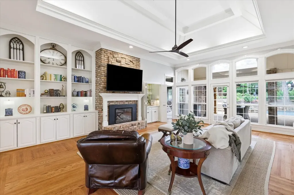 370 Canyon Oaks Drive Argyle TX 76226