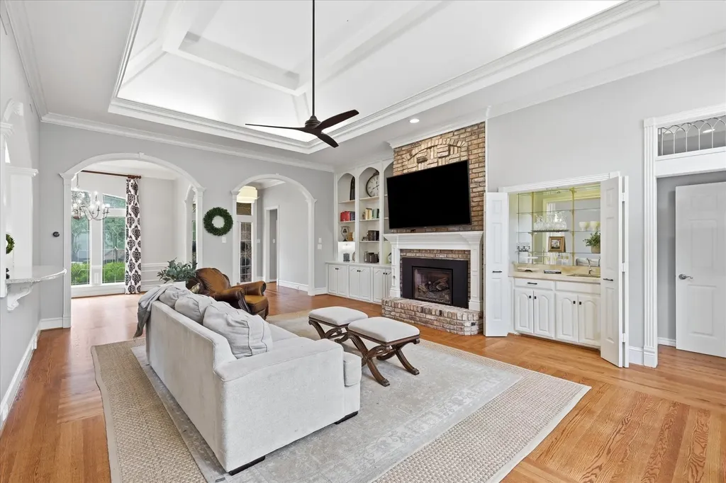 370 Canyon Oaks Drive Argyle TX 76226