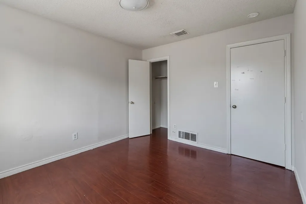 3411 Taurus Drive Garland TX 75044