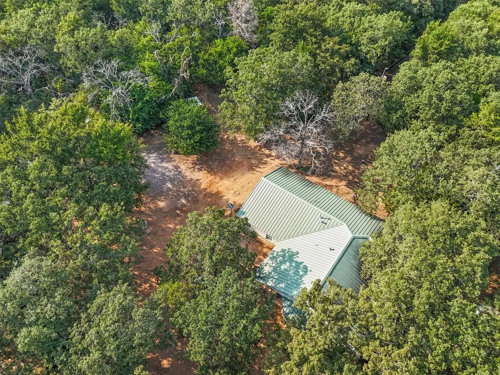 488 County Road 217 Collinsville TX 76233