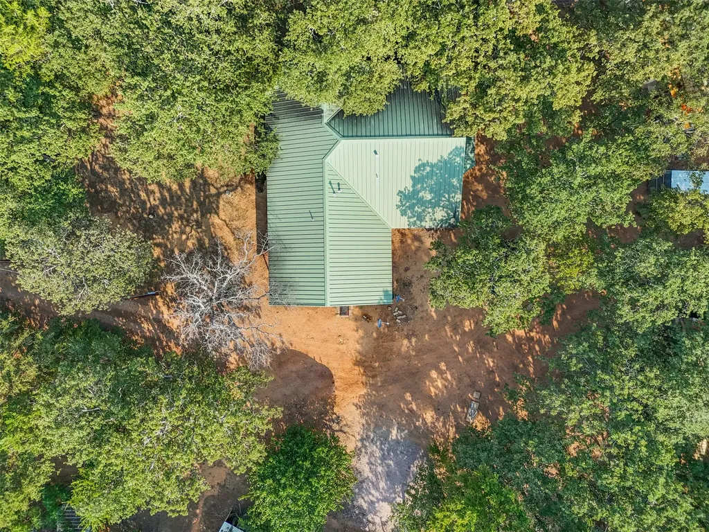 488 County Road 217 Collinsville TX 76233