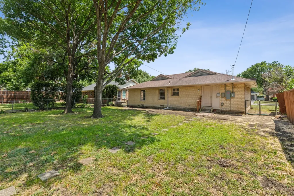 628 Ridgedale Drive Richardson TX 75080
