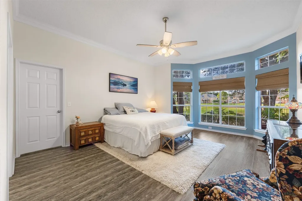 521 Palm Desert Drive Garland TX 75044