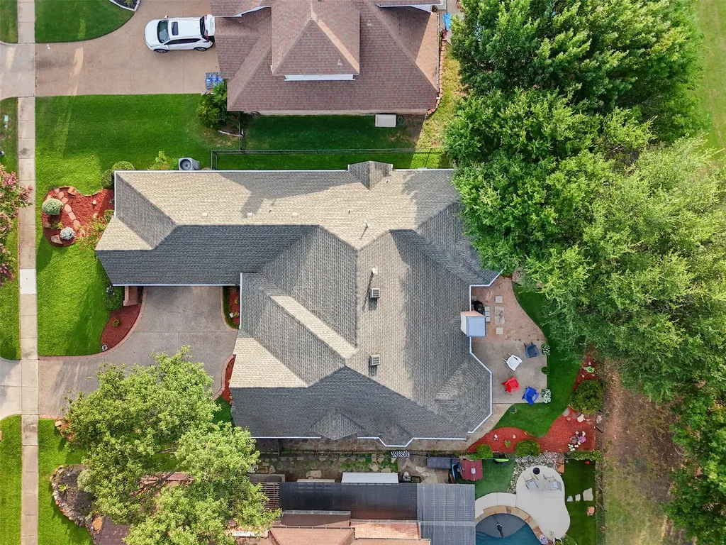 521 Palm Desert Drive Garland TX 75044