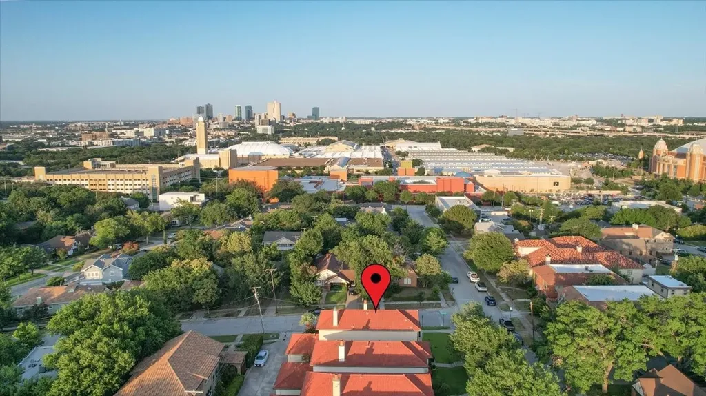 3700 Crestline Road Fort Worth TX 76107