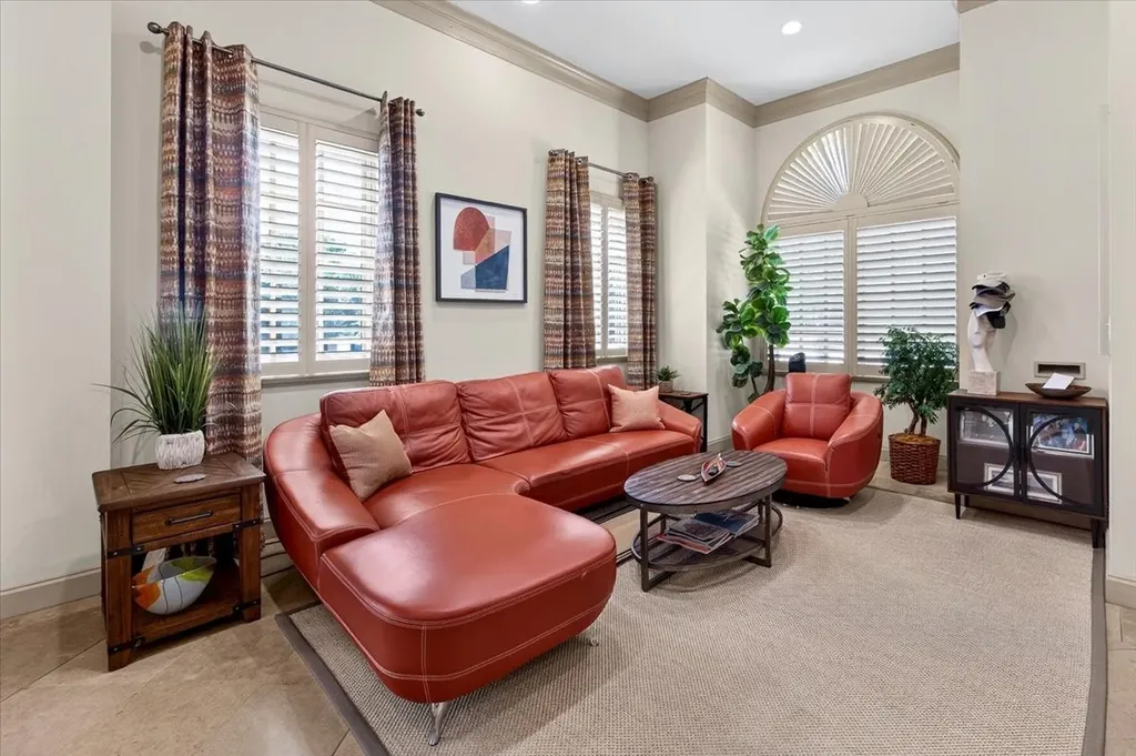 3700 Crestline Road Fort Worth TX 76107
