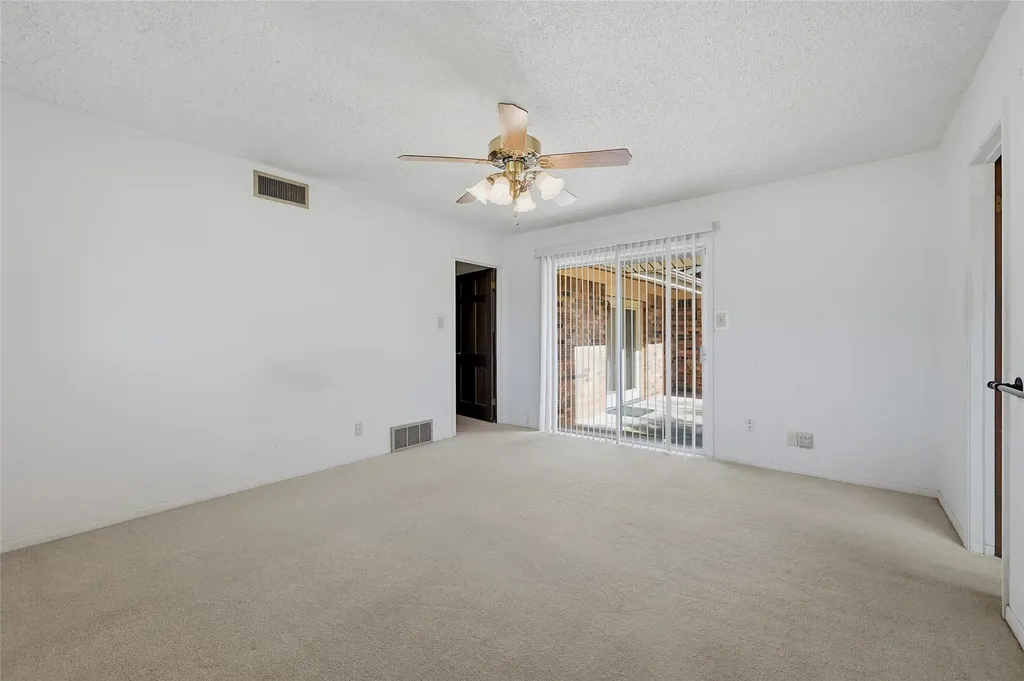 11138 Fm 901 Sadler TX 76264
