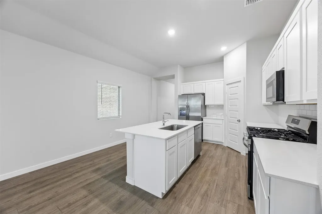 4202 Zoe Lane Farmersville TX 75442