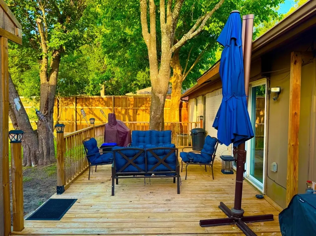 404 Neathery Street Farmersville TX 75442