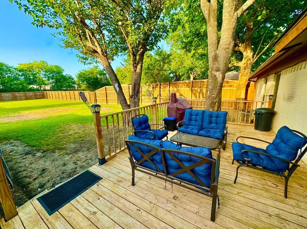 404 Neathery Street Farmersville TX 75442