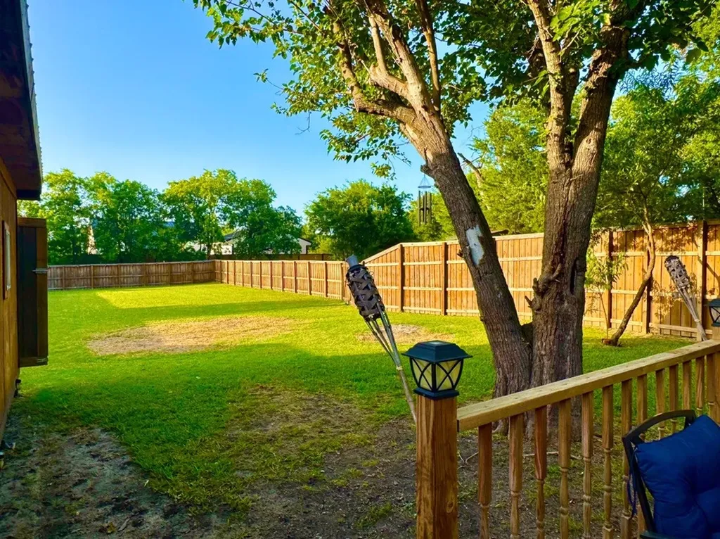 404 Neathery Street Farmersville TX 75442