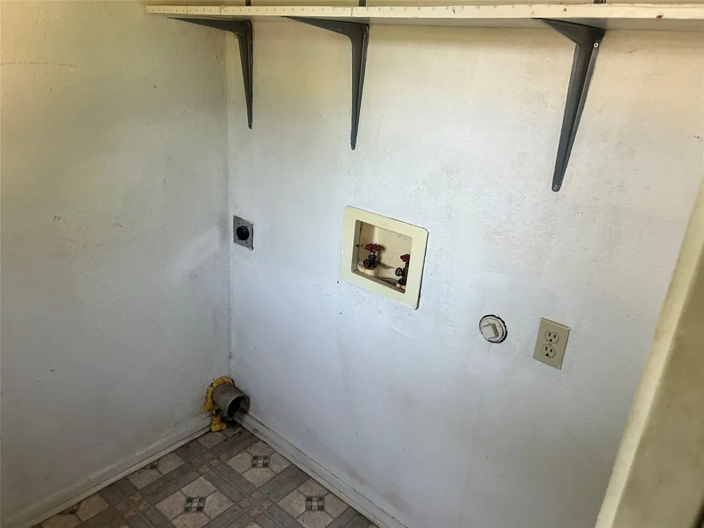 8814 Spaugh Court White Settlement TX 76108