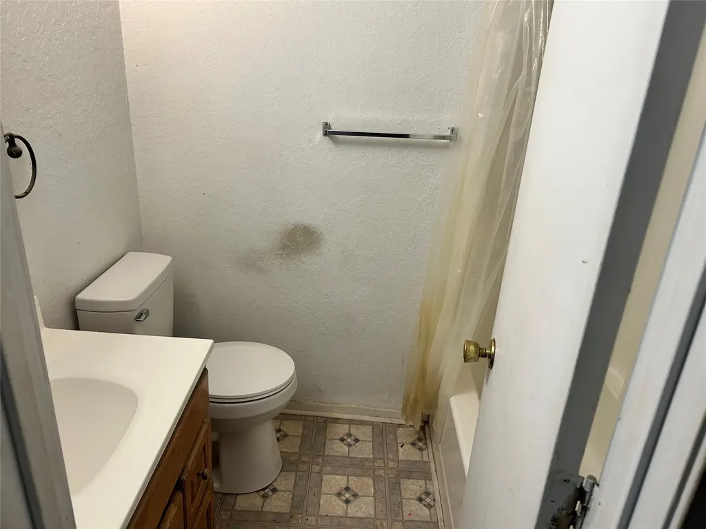 8814 Spaugh Court White Settlement TX 76108