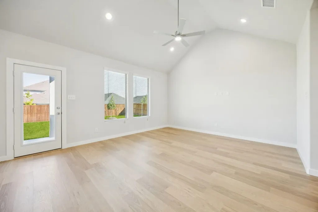 4001 Somerville Drive Farmersville TX 75442