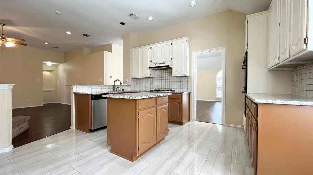 5603 Stonehenge Drive Richardson TX 75082