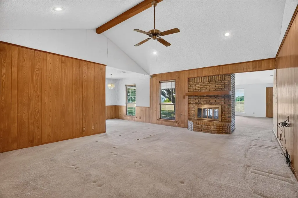 104 Royal Park Lane Waxahachie TX 75165
