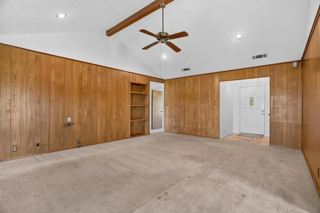 104 Royal Park Lane Waxahachie TX 75165