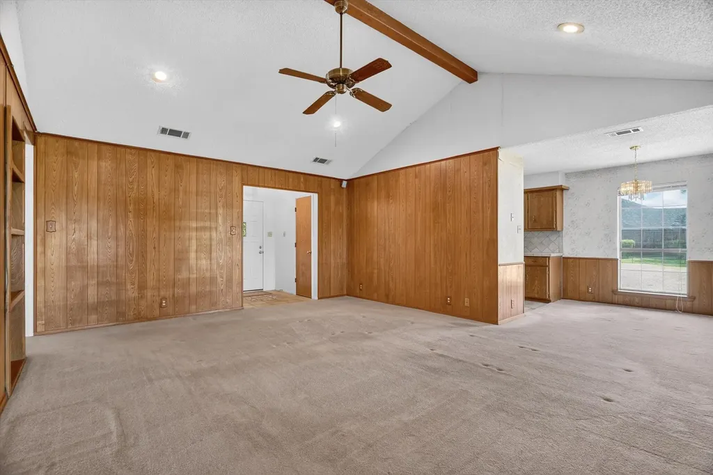 104 Royal Park Lane Waxahachie TX 75165
