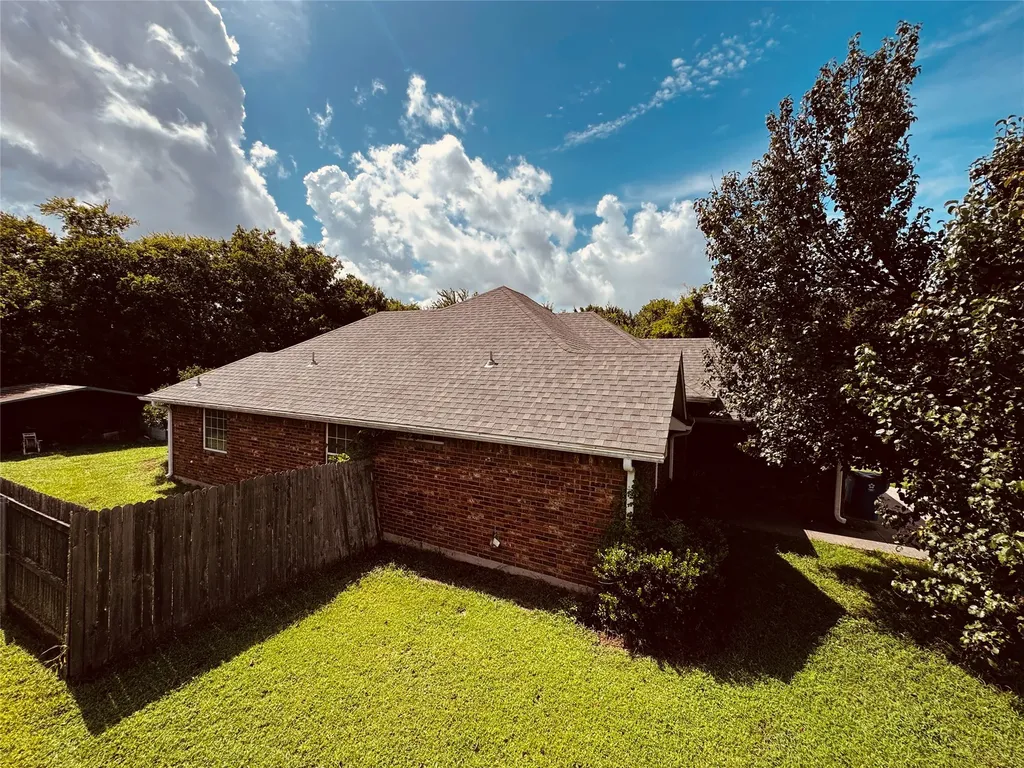 106 Oak Lane Ladonia TX 75449