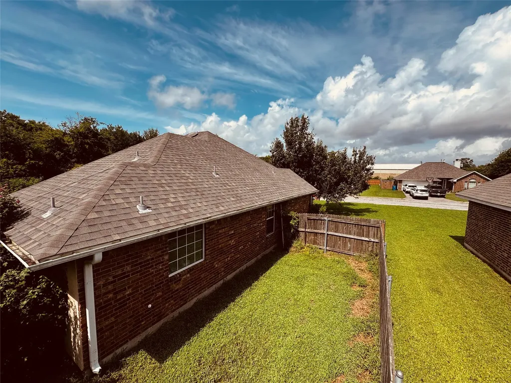 106 Oak Lane Ladonia TX 75449