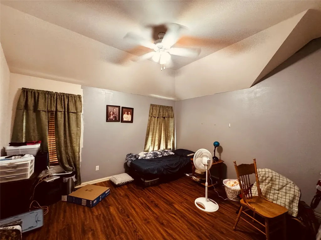 106 Oak Lane Ladonia TX 75449