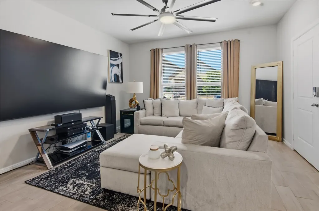4712 Alliance Street Haltom City TX 76117