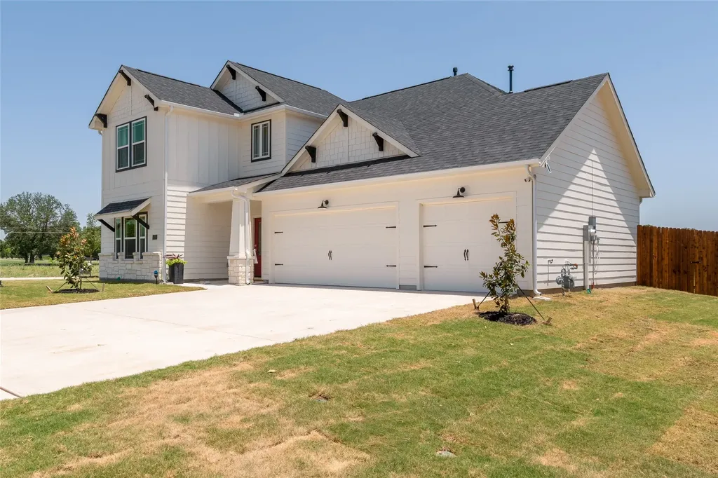 625 Kyle Drive Tioga TX 76271