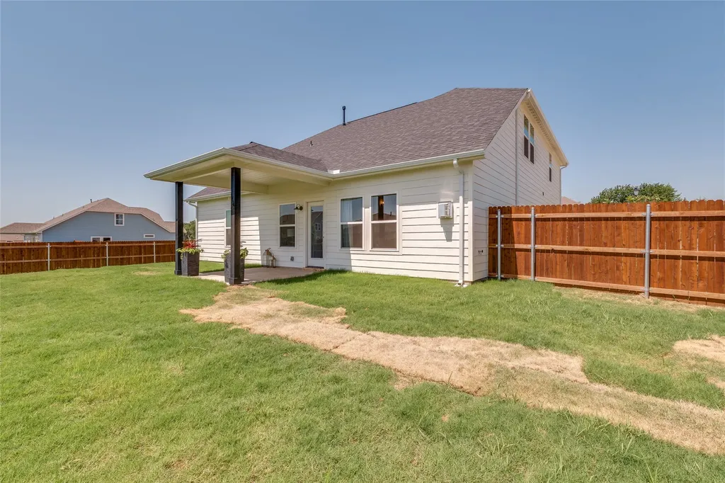 625 Kyle Drive Tioga TX 76271