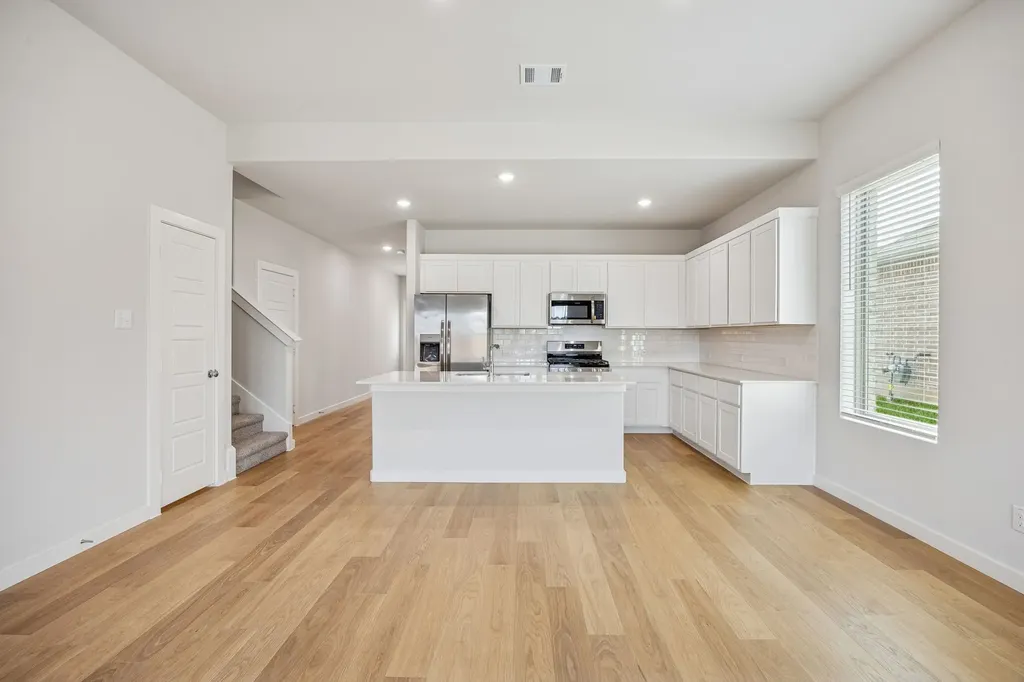 2208 Willowbank Drive Forney TX 75126