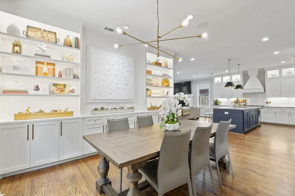 6011 Goodwin Avenue Dallas TX 75206