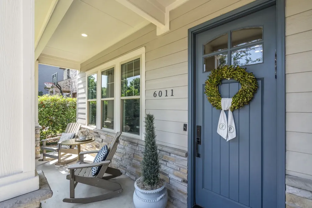 6011 Goodwin Avenue Dallas TX 75206