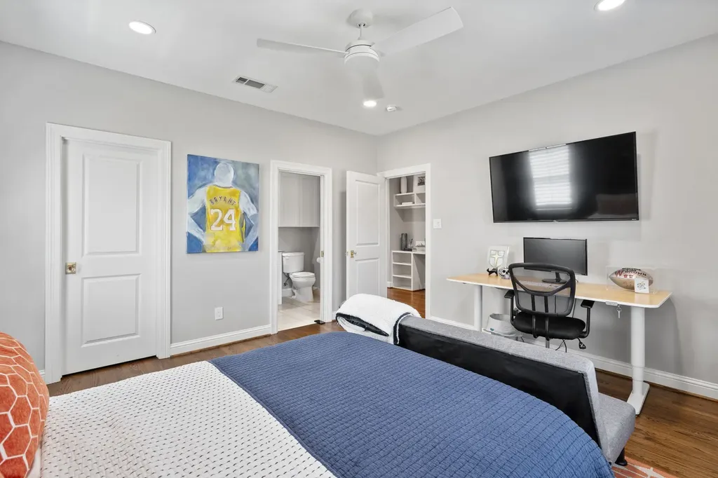 6011 Goodwin Avenue Dallas TX 75206